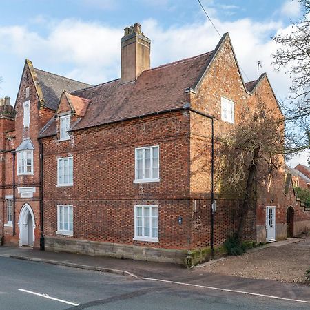 Airfield Manor ξενώνας Castle Donington Εξωτερικό φωτογραφία